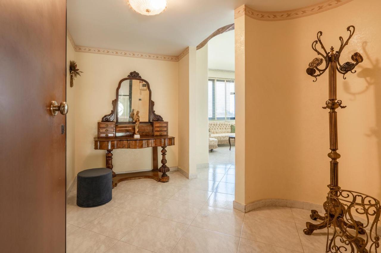 Grazia Attic Apartment With Terrace Trani Exterior foto